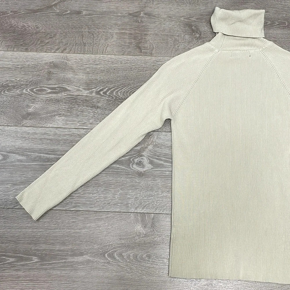 525 America Ribbed Knit Turtleneck Sweater M - Picture 13 of 14